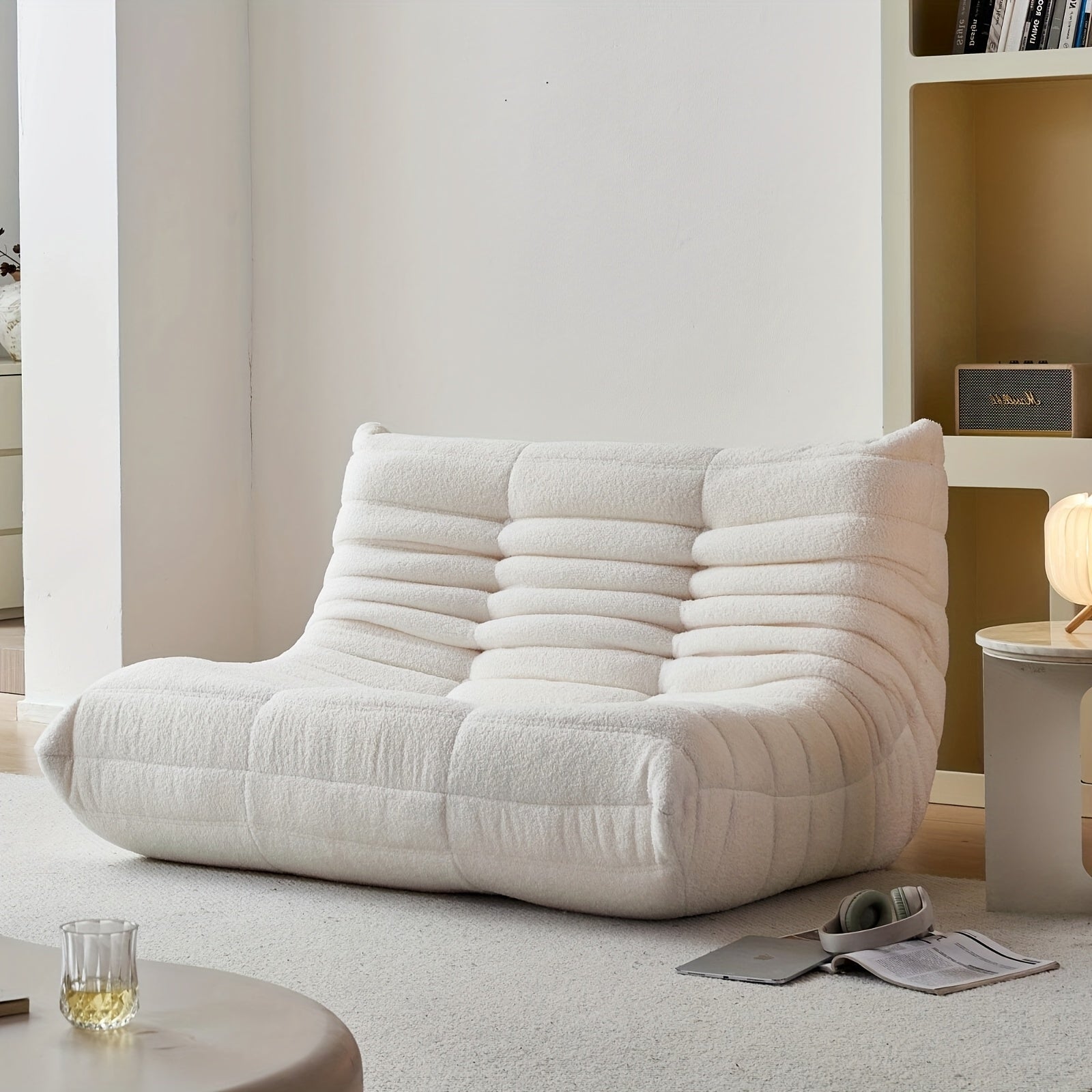 Taidi Velvet Light Beige-friendly Fabric, Compressed Sponge Sofa, Immersive Home Healing Sitting Experience, The Appearance Level Of Small-sized Living Rooms, The Magic Of Relaxing Lying Down, Suitable for Home, Apartment, Office And Lunch Break